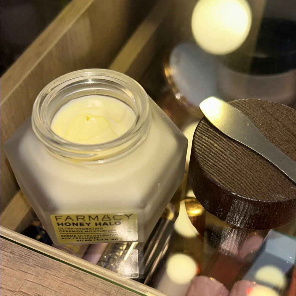 Farmacy Honey Halo Ceramide Moisturizer - Yellow Cream Jar with Brown Lid - Picture 3 of 3